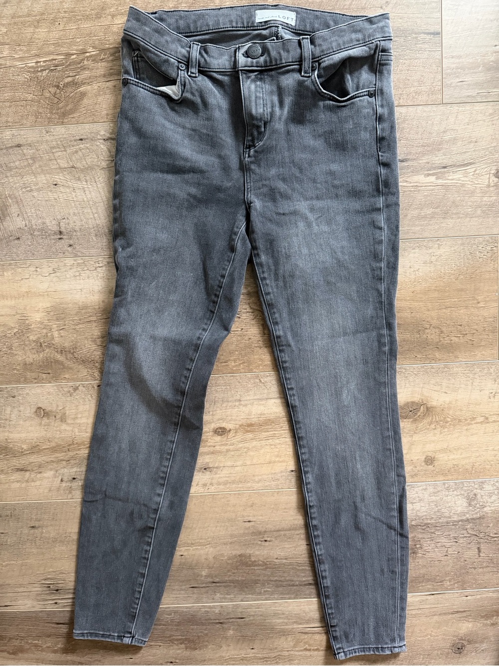 LOFT Skinny Fit Jeans
